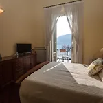 Дом отдыха Bella Vista By Lovecomo *