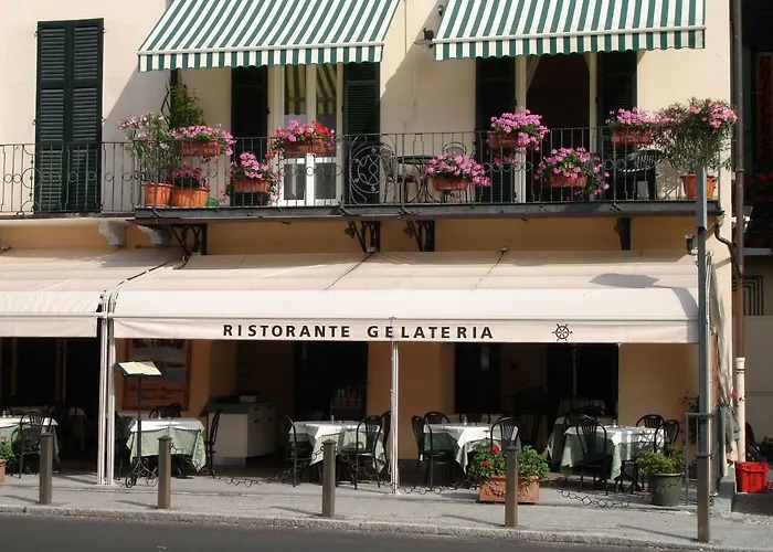 Bella Vista By Lovecomo *